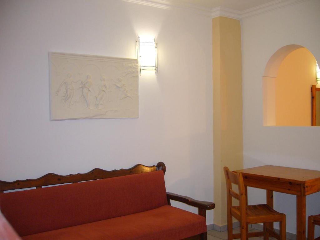Aparthotel San Efrem à Períssa Extérieur photo
