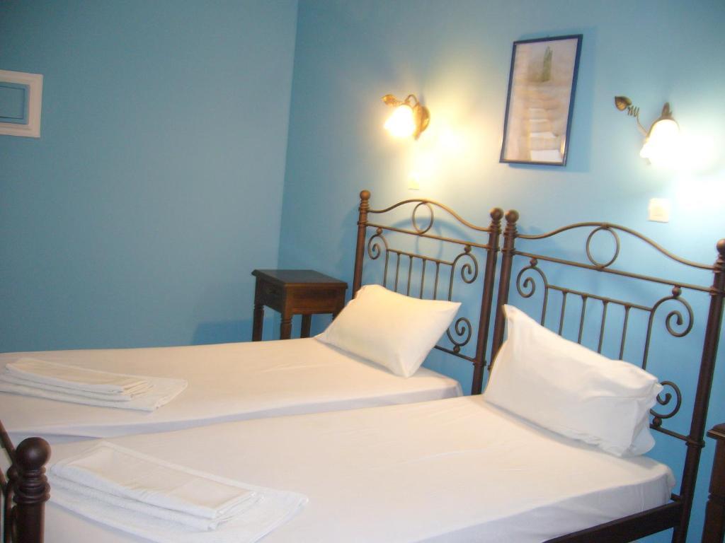 Aparthotel San Efrem à Períssa Chambre photo