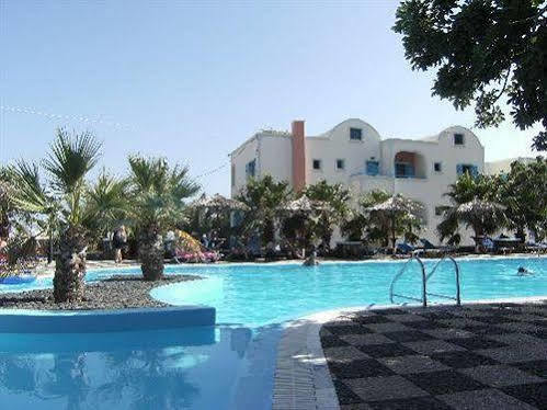 Aparthotel San Efrem à Períssa Extérieur photo